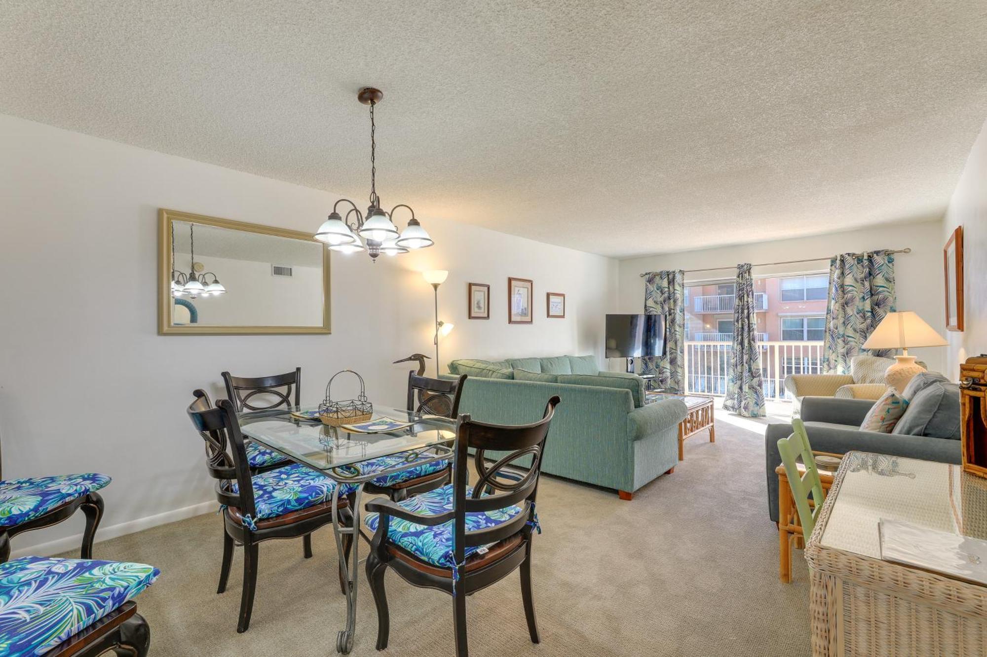 Central Cocoa Beach Condo With View, Steps To Beach! Exterior foto